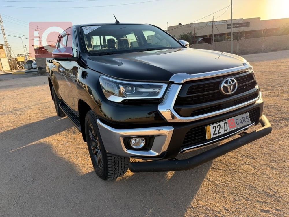 تويوتا هايلوكس